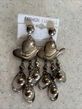 Vtg Cowboy Hat Western Dangle Chandelier Earrings Silver Tone Metal Korea *READ*